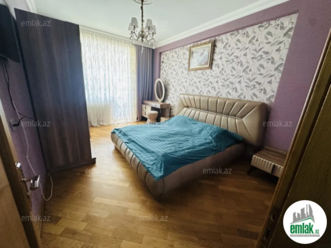 Satılır 3 otaqlı yeni tikili 118 m²