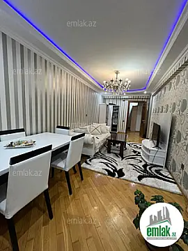 Satılır 3 otaqlı yeni tikili 115 m²
