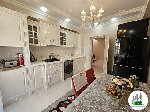 Satılır 3 otaqlı yeni tikili 96 m²