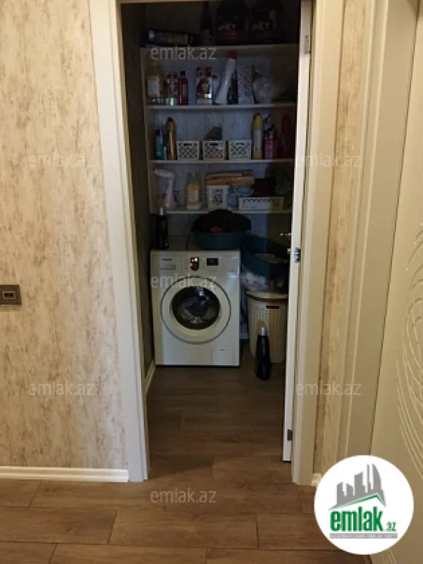 Satılır 3 otaqlı yeni tikili 137 m²