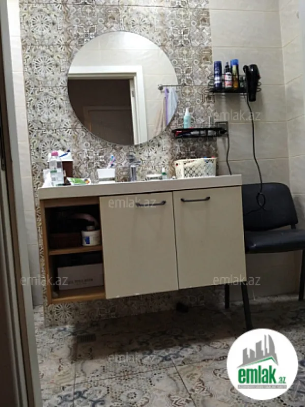 Satılır 3 otaqlı yeni tikili 137 m²