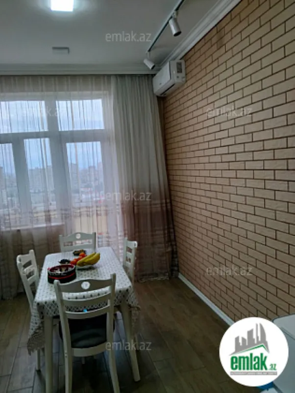 Satılır 3 otaqlı yeni tikili 137 m²