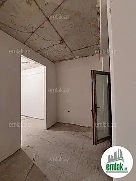Satılır 2 otaqlı köhnə tikili 61 m²