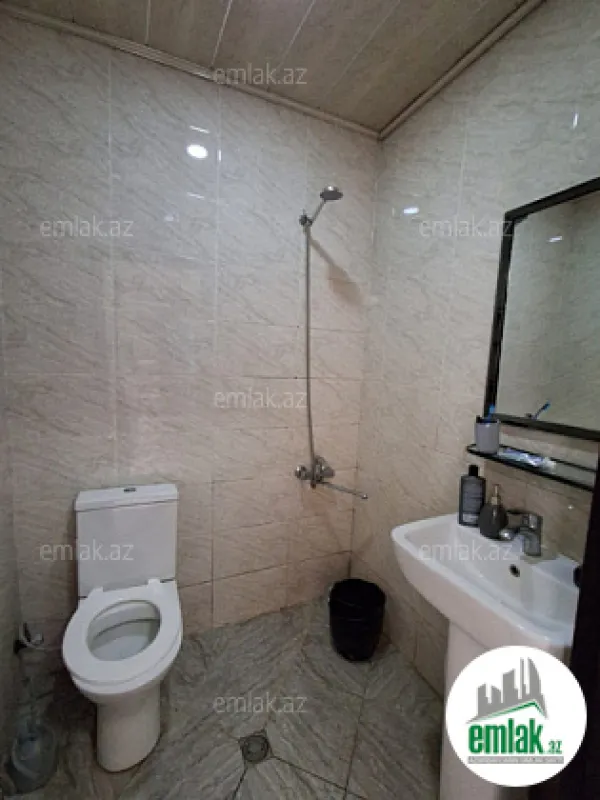 Satılır 5 otaqlı həyət evi 125 m²