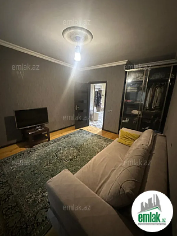 Satılır 5 otaqlı həyət evi 125 m²