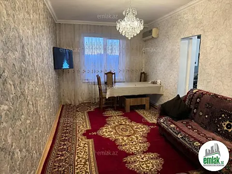Satılır 3 otaqlı köhnə tikili 60 m²