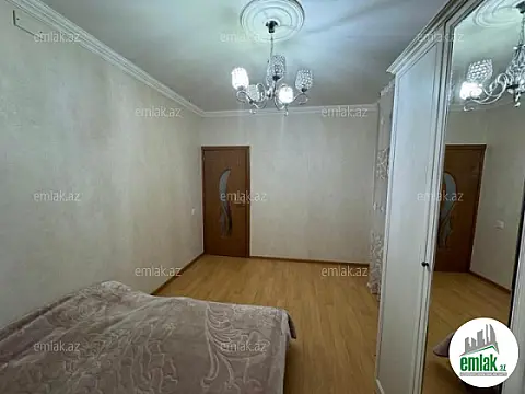 Satılır 3 otaqlı köhnə tikili 60 m²