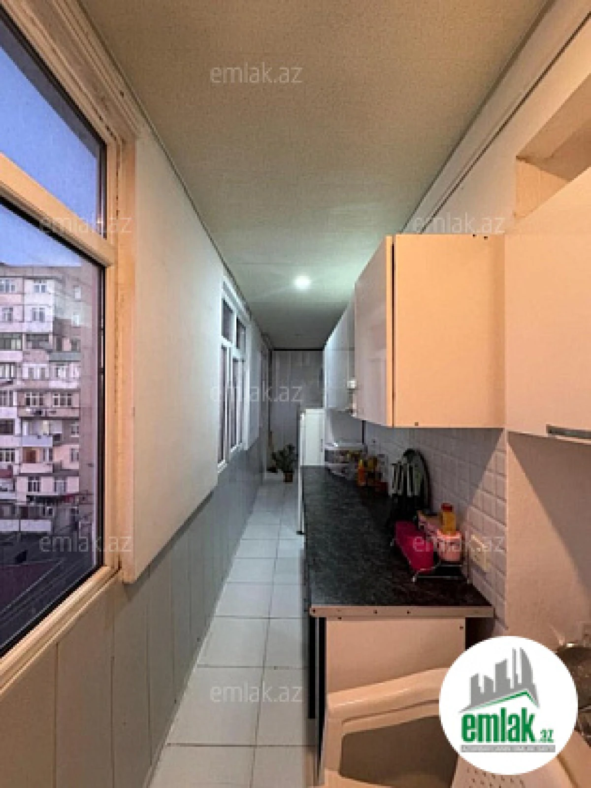 Satılır 3 otaqlı köhnə tikili 60 m²