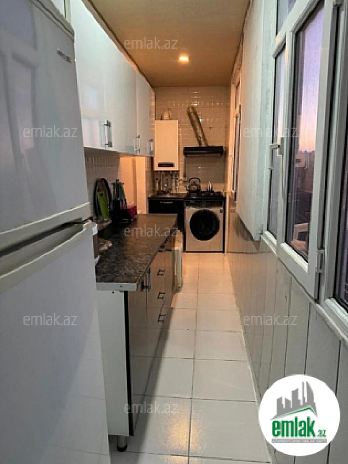 Satılır 3 otaqlı köhnə tikili 60 m²