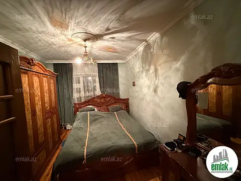 Satılır 3 otaqlı köhnə tikili 90 m²