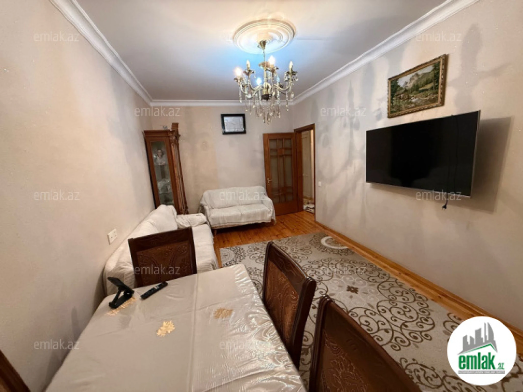 Satılır 3 otaqlı köhnə tikili 90 m²