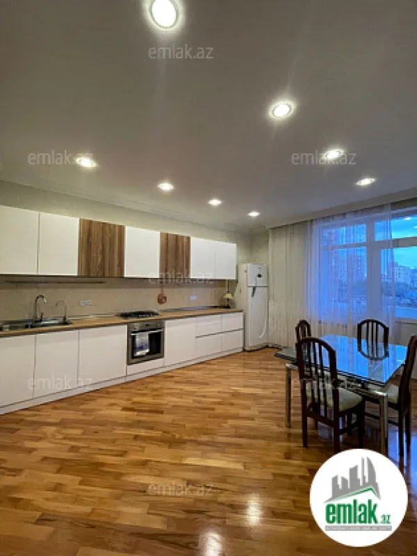 Satılır 3 otaqlı yeni tikili 126 m²