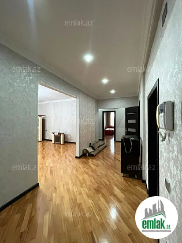 Satılır 3 otaqlı yeni tikili 126 m²