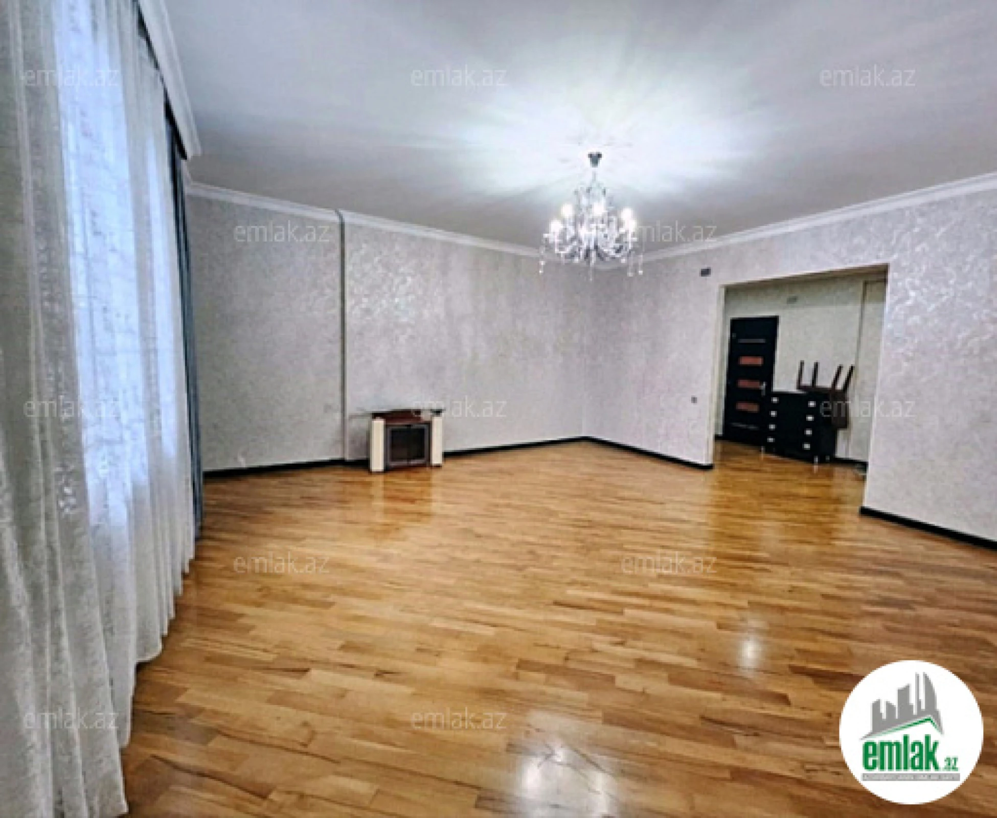 Satılır 3 otaqlı yeni tikili 126 m²