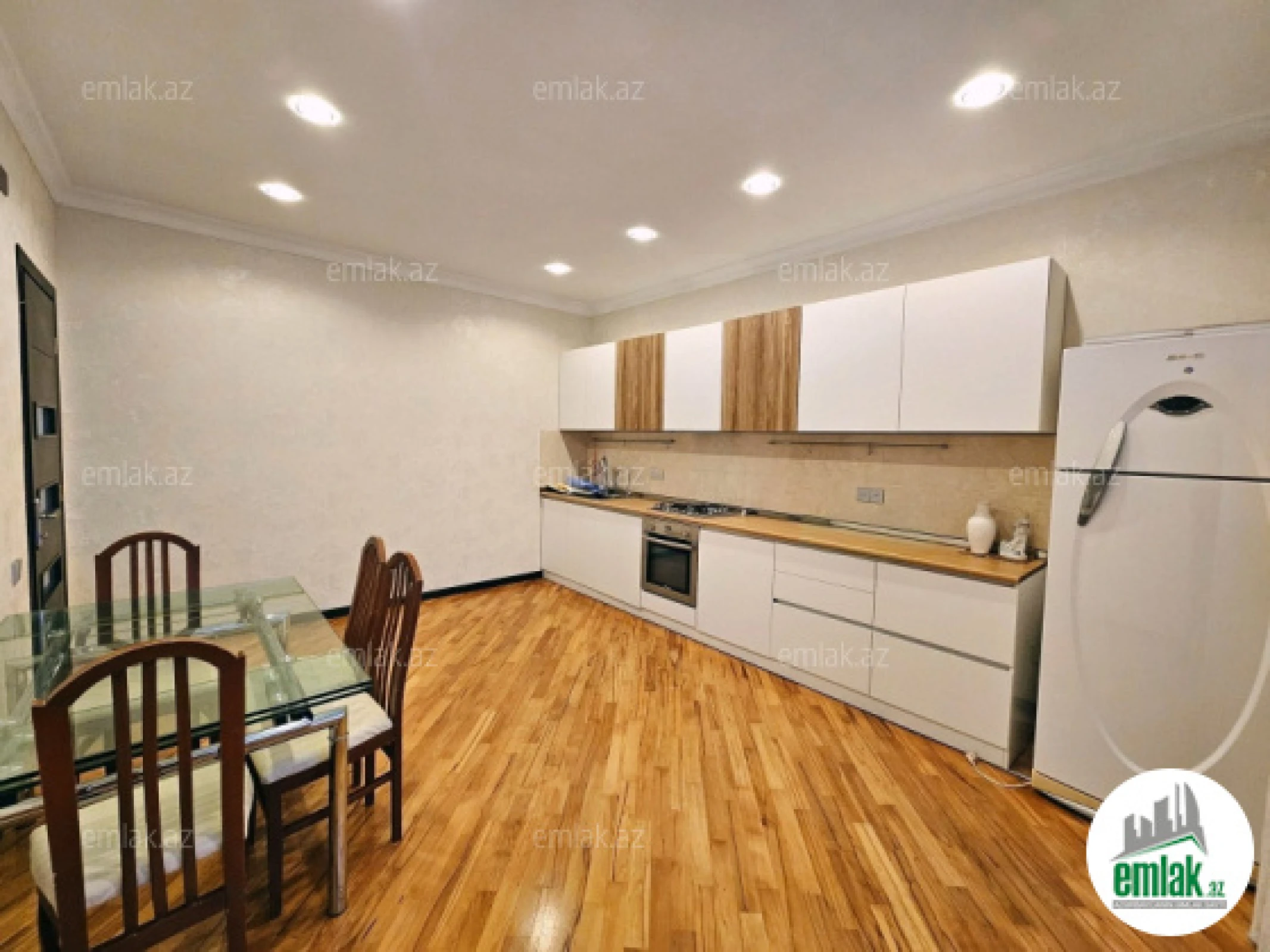 Satılır 3 otaqlı yeni tikili 126 m²