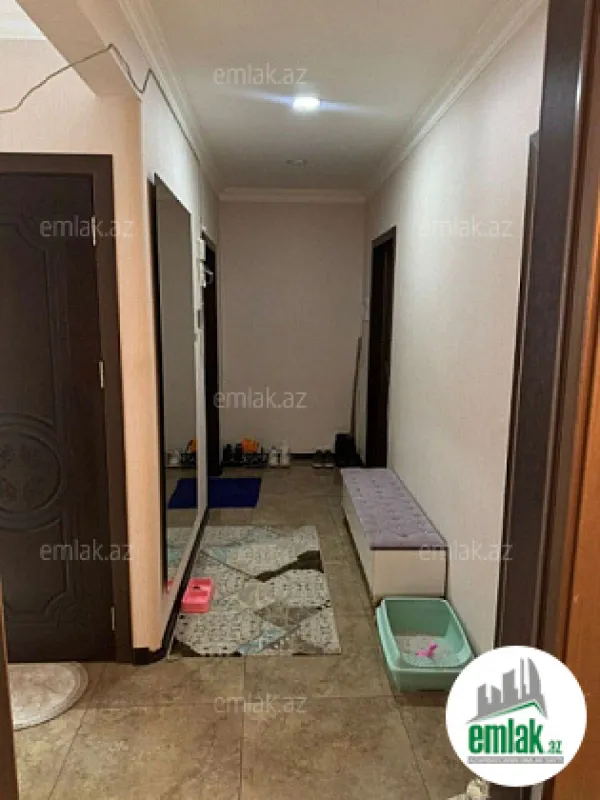 Satılır 3 otaqlı köhnə tikili 90 m²