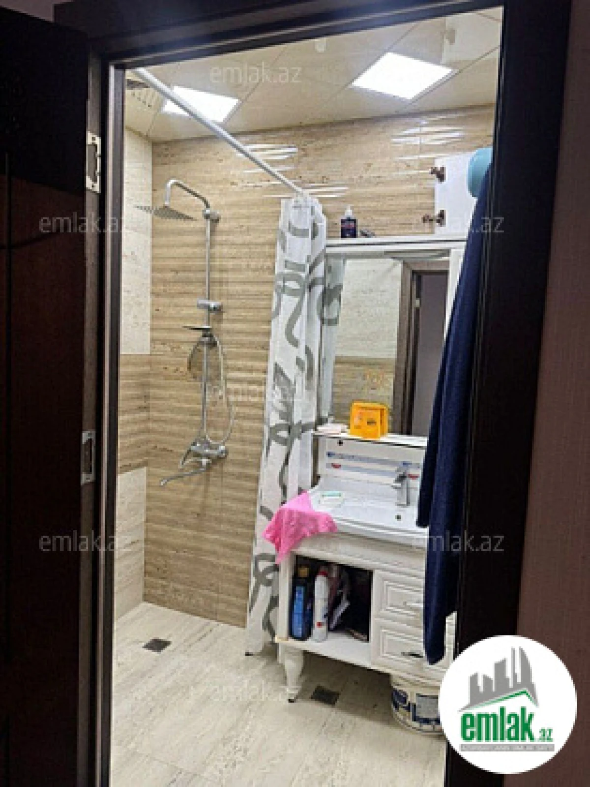 Satılır 3 otaqlı köhnə tikili 90 m²