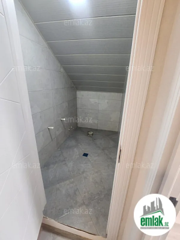 Satılır 2 otaqlı yeni tikili 50 m²