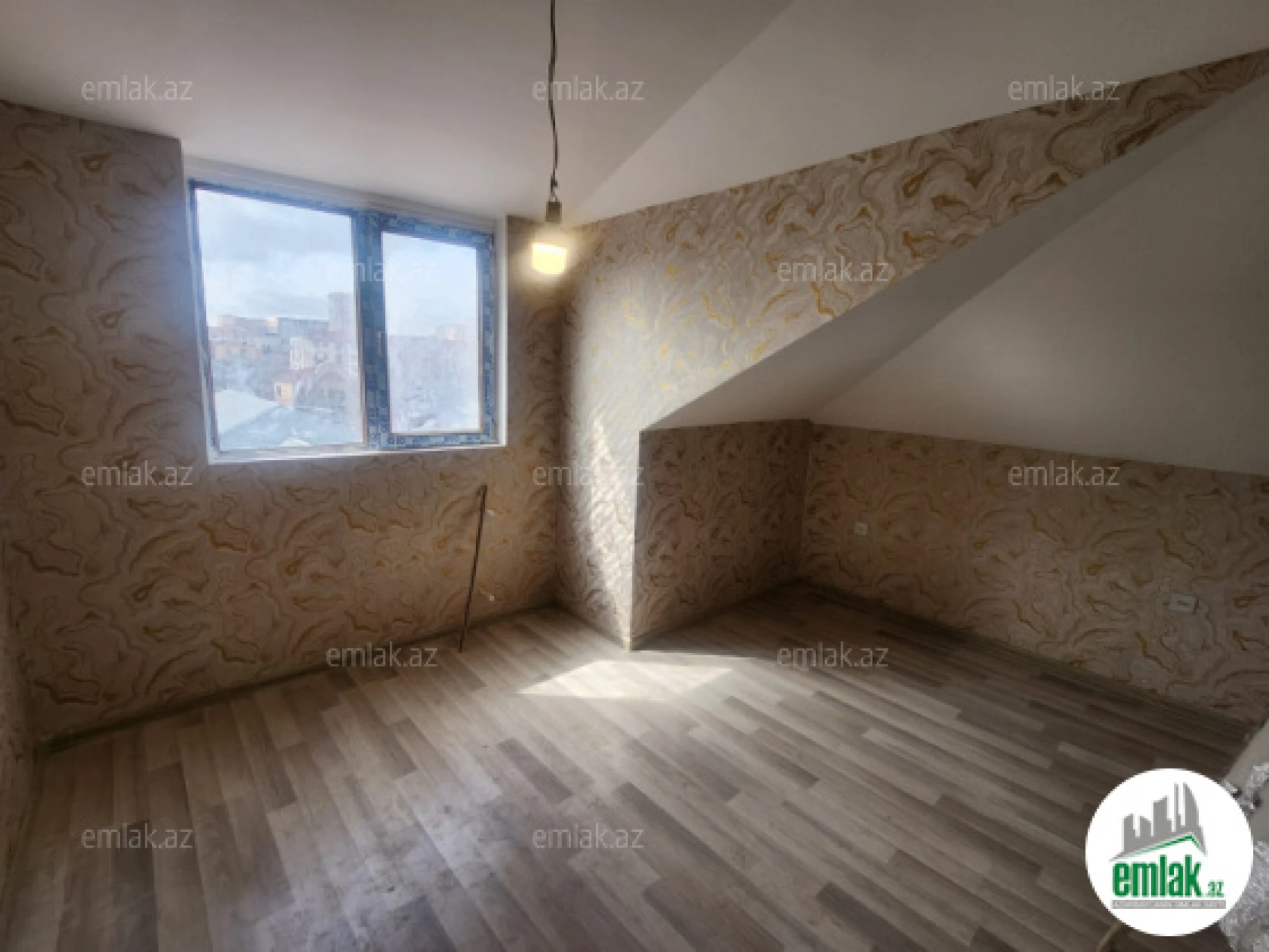 Satılır 2 otaqlı yeni tikili 50 m²