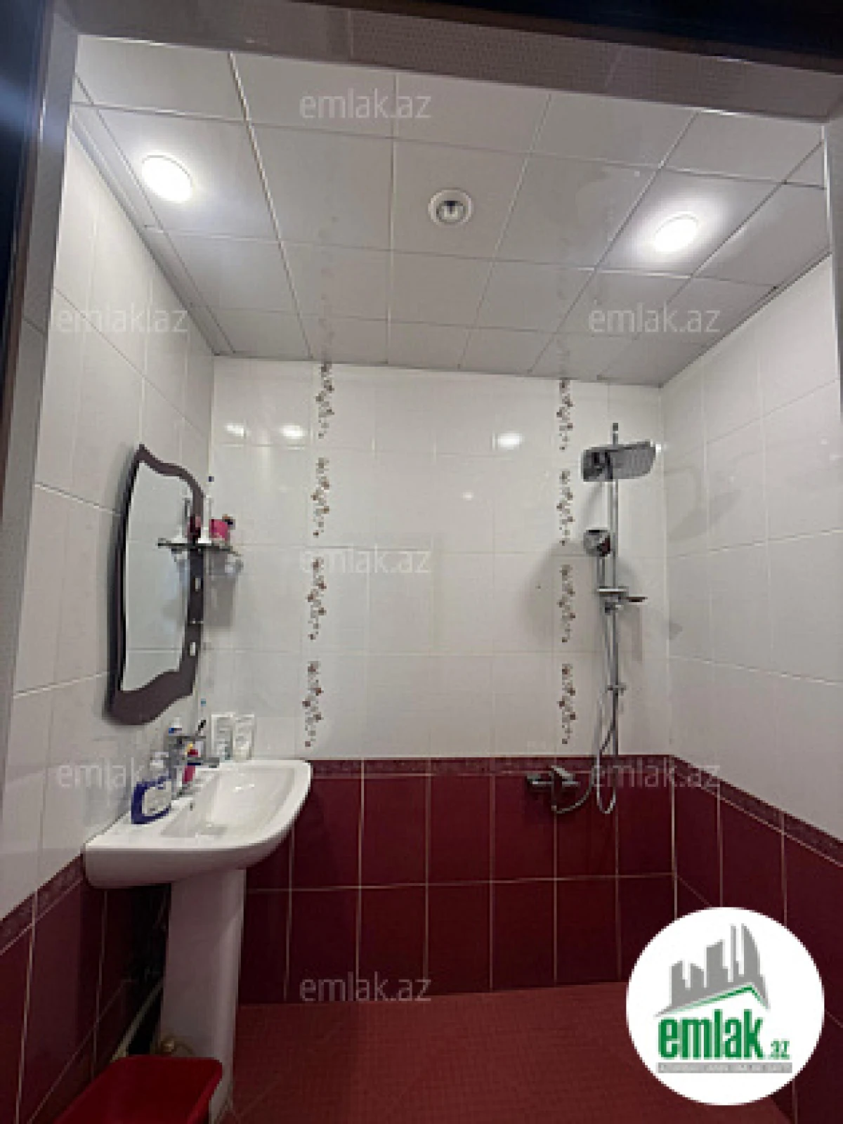 Satılır 2 otaqlı yeni tikili 65 m²