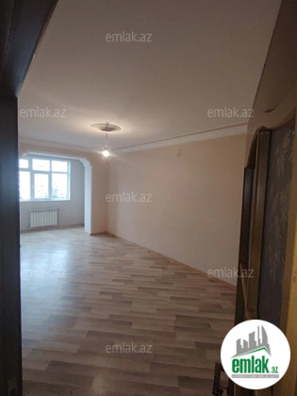 Satılır 3 otaqlı köhnə tikili 70 m²