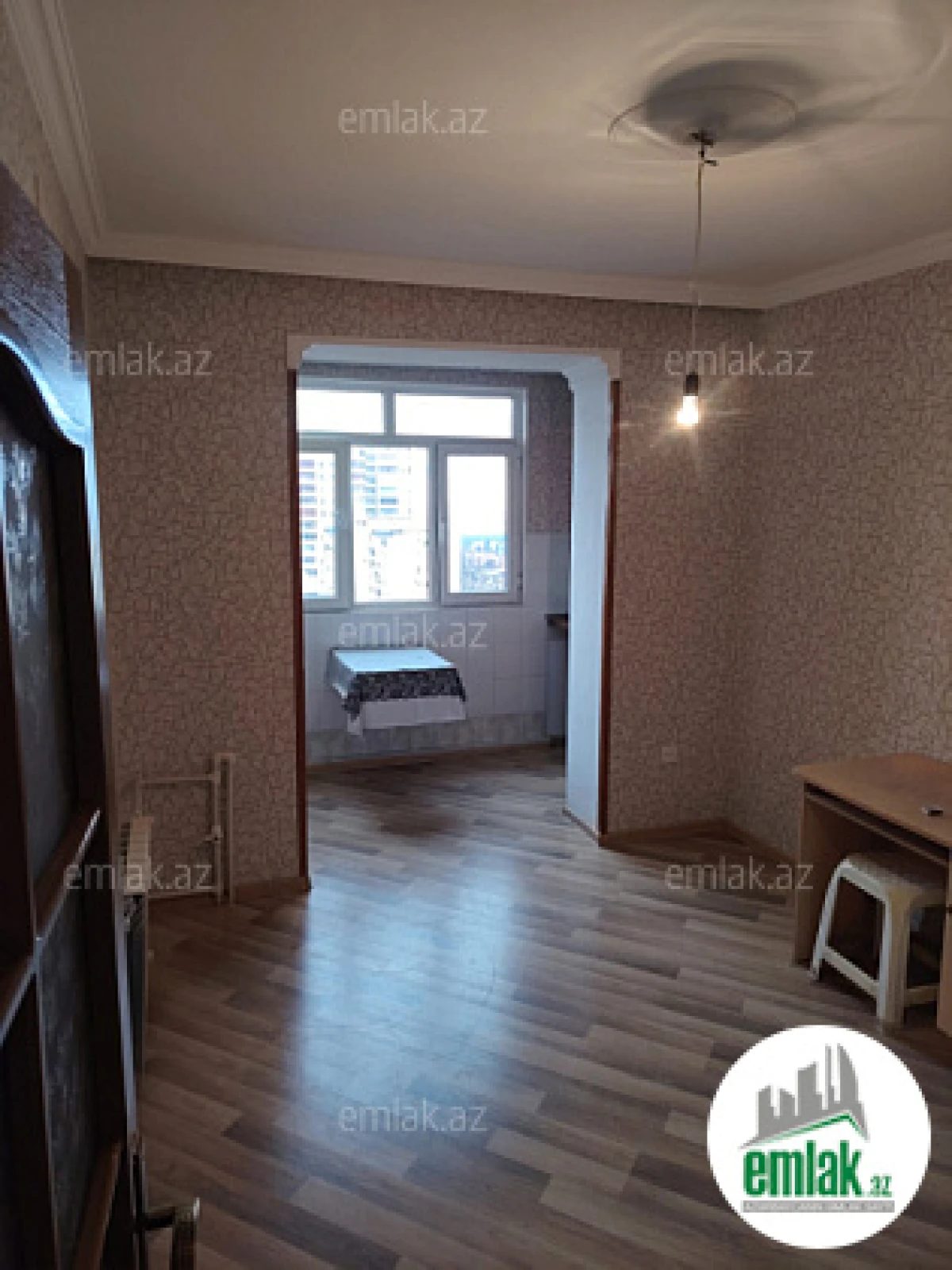Satılır 3 otaqlı köhnə tikili 70 m²