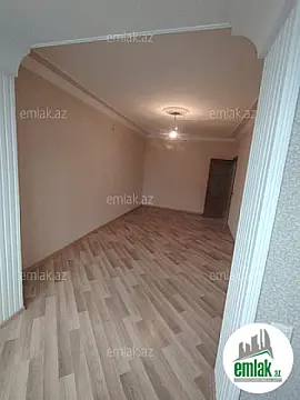 Satılır 3 otaqlı köhnə tikili 70 m²
