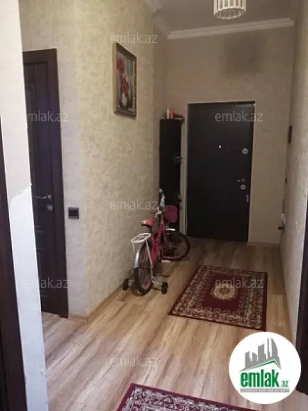 Satılır 3 otaqlı yeni tikili 87 m²