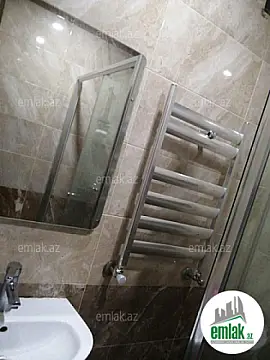 Satılır 3 otaqlı yeni tikili 87 m²