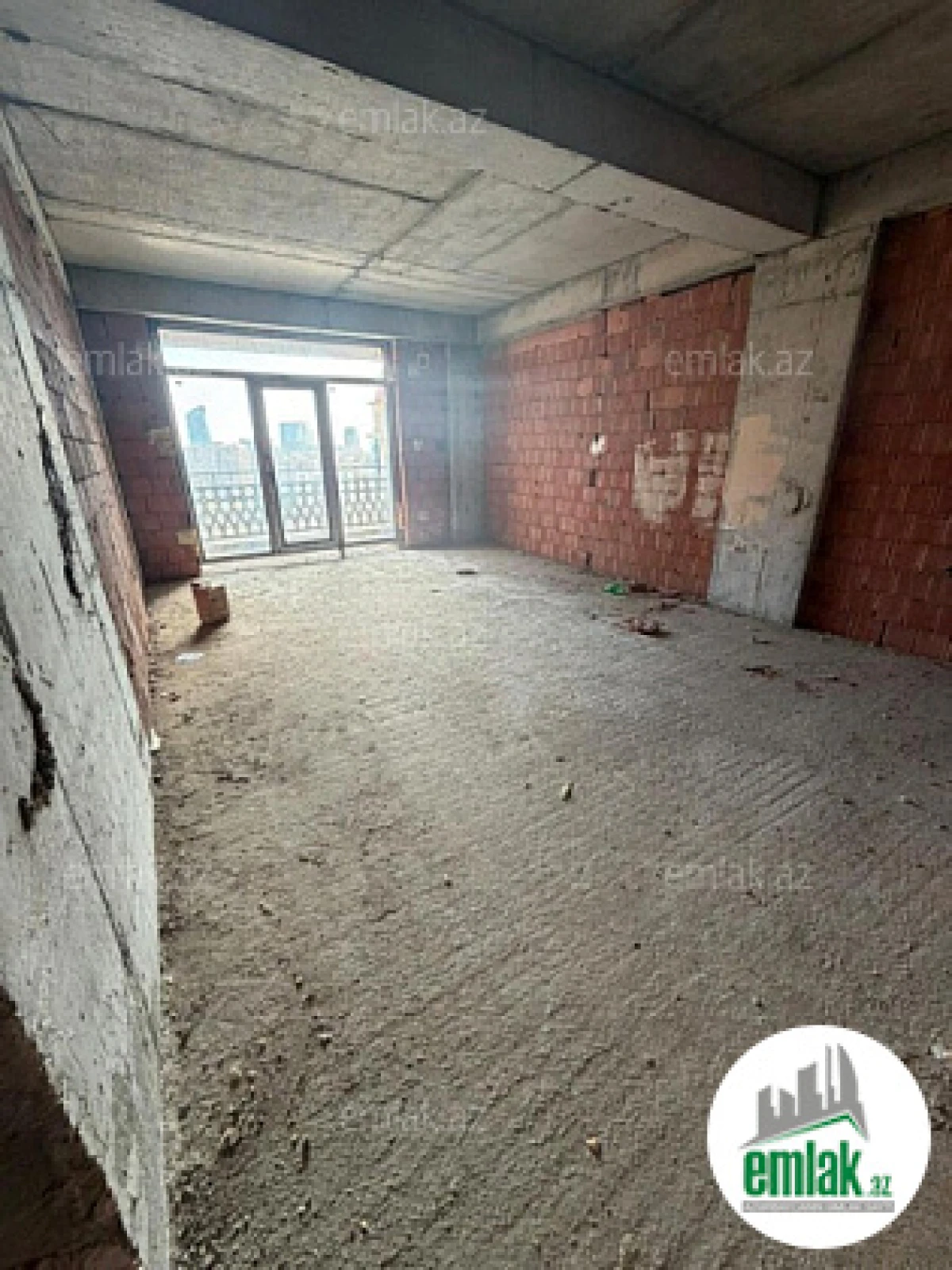 Satılır 3 otaqlı yeni tikili 127 m²