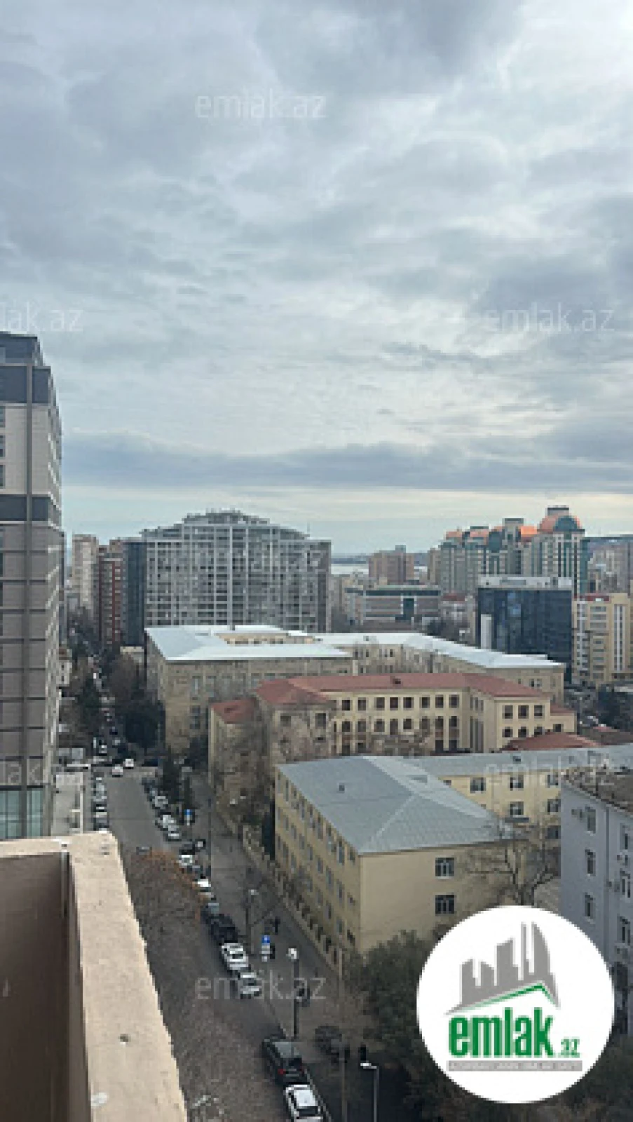 Satılır 3 otaqlı yeni tikili 127 m²