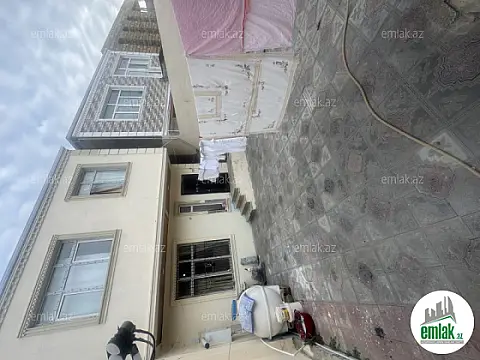 Satılır 4 otaqlı həyət evi 130 m² — Bakı 4 otaq 130.00 m²
