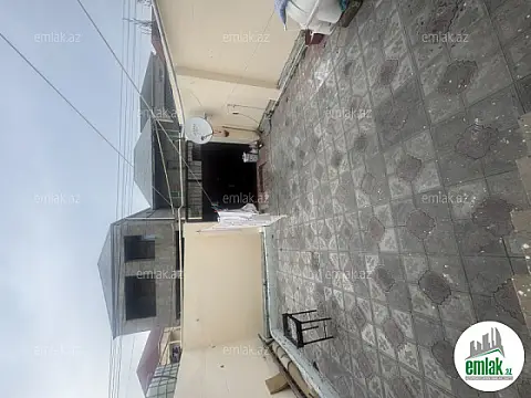 Satılır 4 otaqlı həyət evi 130 m²