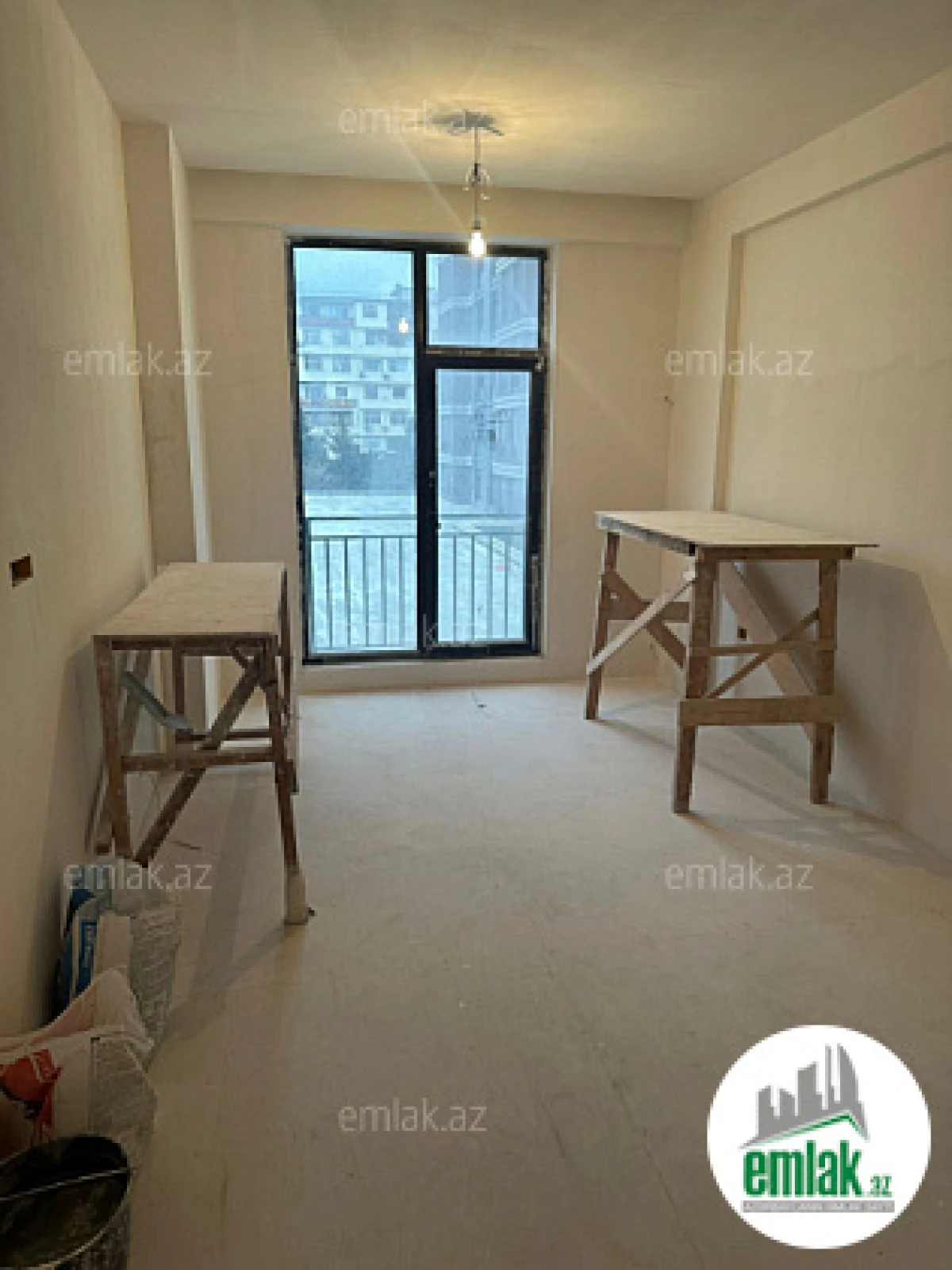 Satılır 2 otaqlı yeni tikili 77 m²