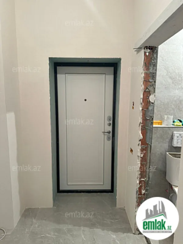 Satılır 2 otaqlı yeni tikili 77 m²