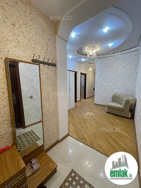 Satılır 3 otaqlı yeni tikili 150 m²