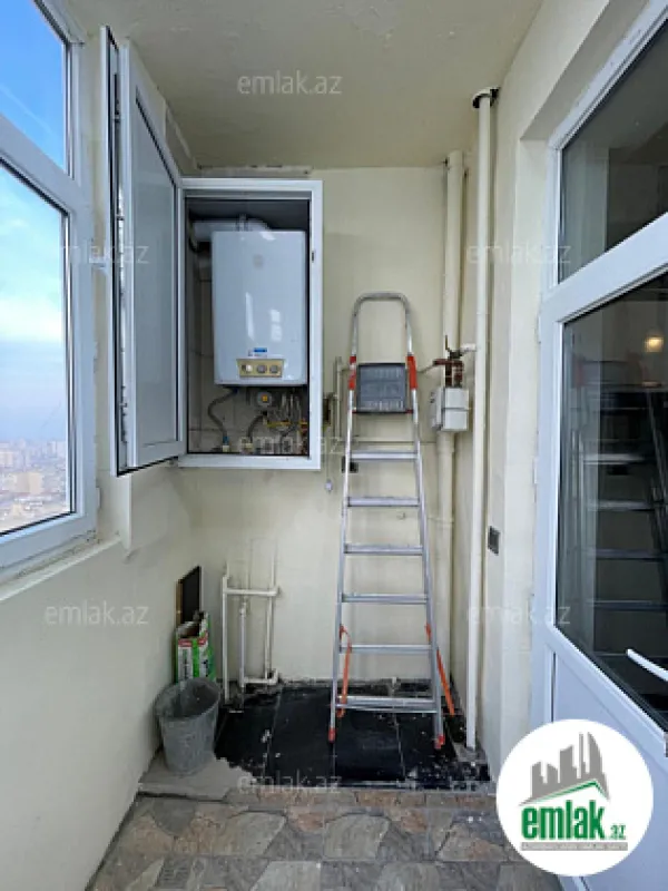 Satılır 3 otaqlı yeni tikili 150 m²