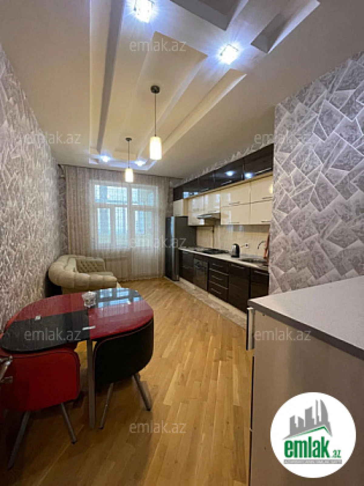 Satılır 3 otaqlı yeni tikili 150 m²