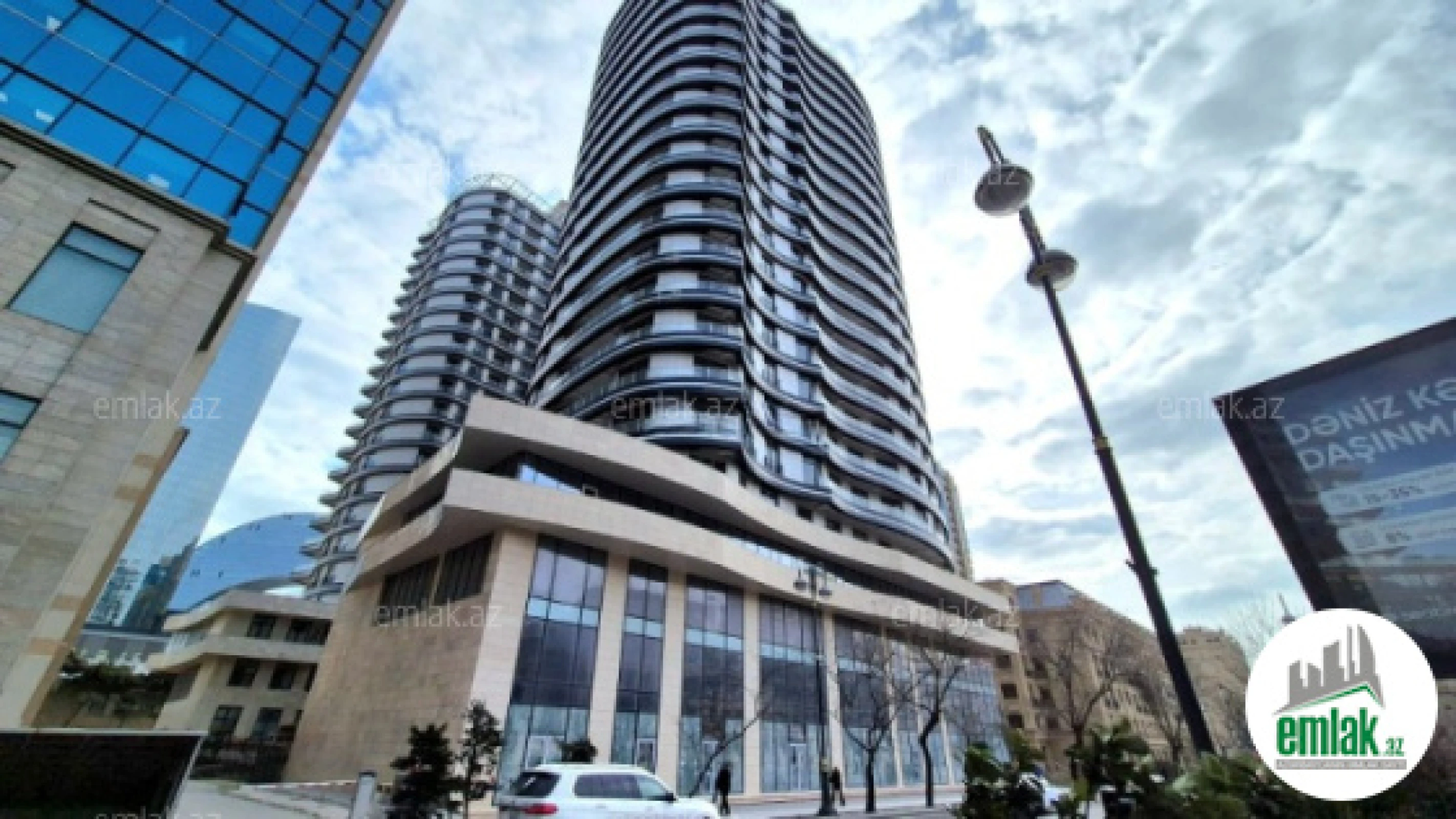 Satılır 2 otaqlı yeni tikili 72.4 m²