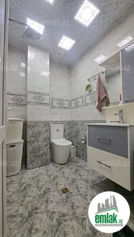 Satılır 3 otaqlı yeni tikili 132 m²