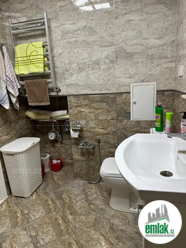 Satılır 3 otaqlı yeni tikili 105 m²