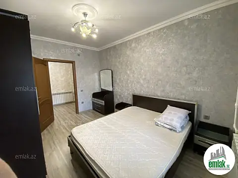 Satılır 2 otaqlı köhnə tikili 70 m²