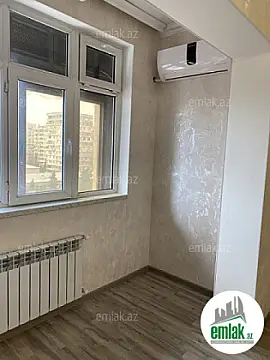 Satılır 2 otaqlı köhnə tikili 70 m²