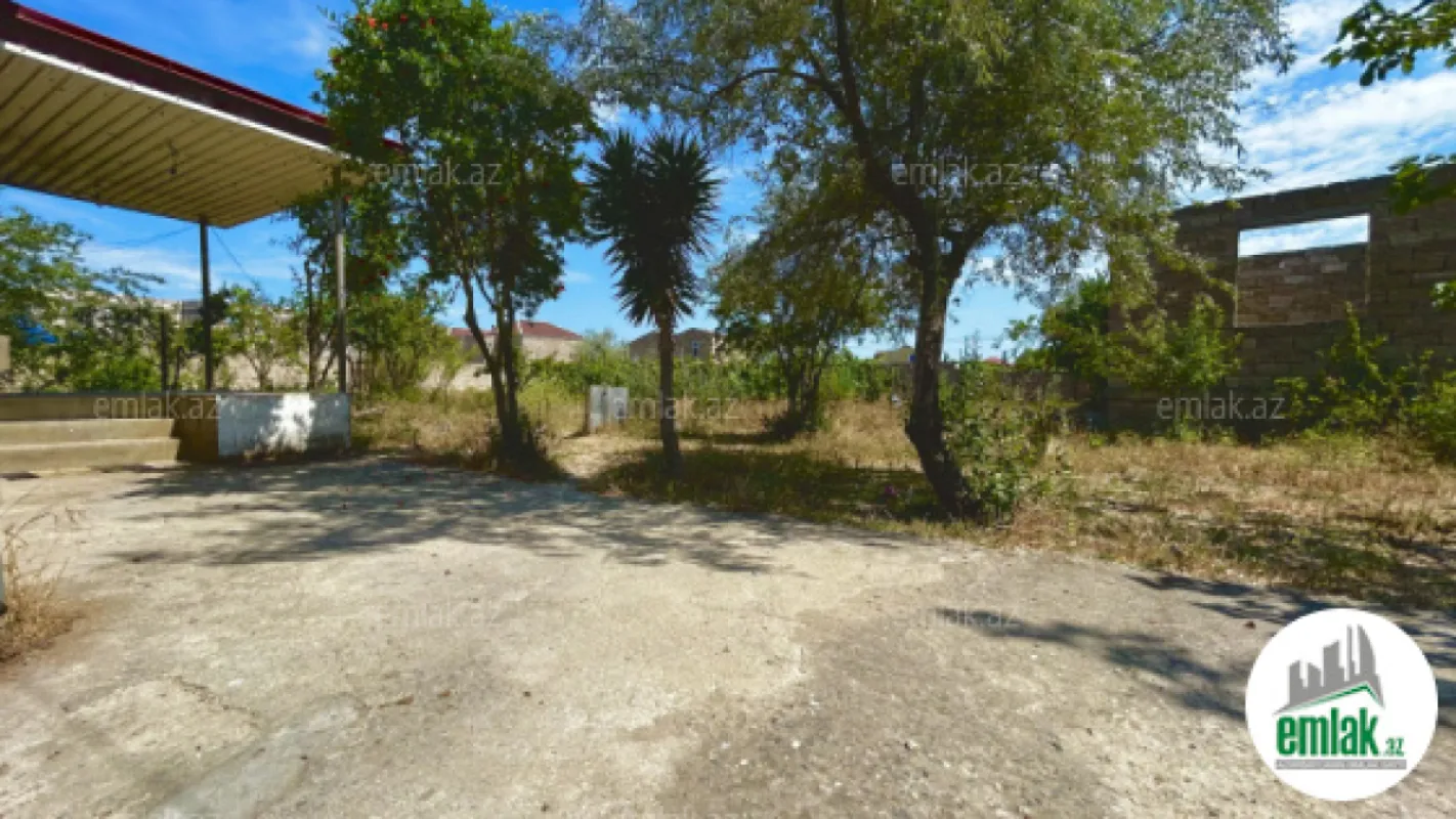 Satılır 6 otaqlı həyət evi 172 m²