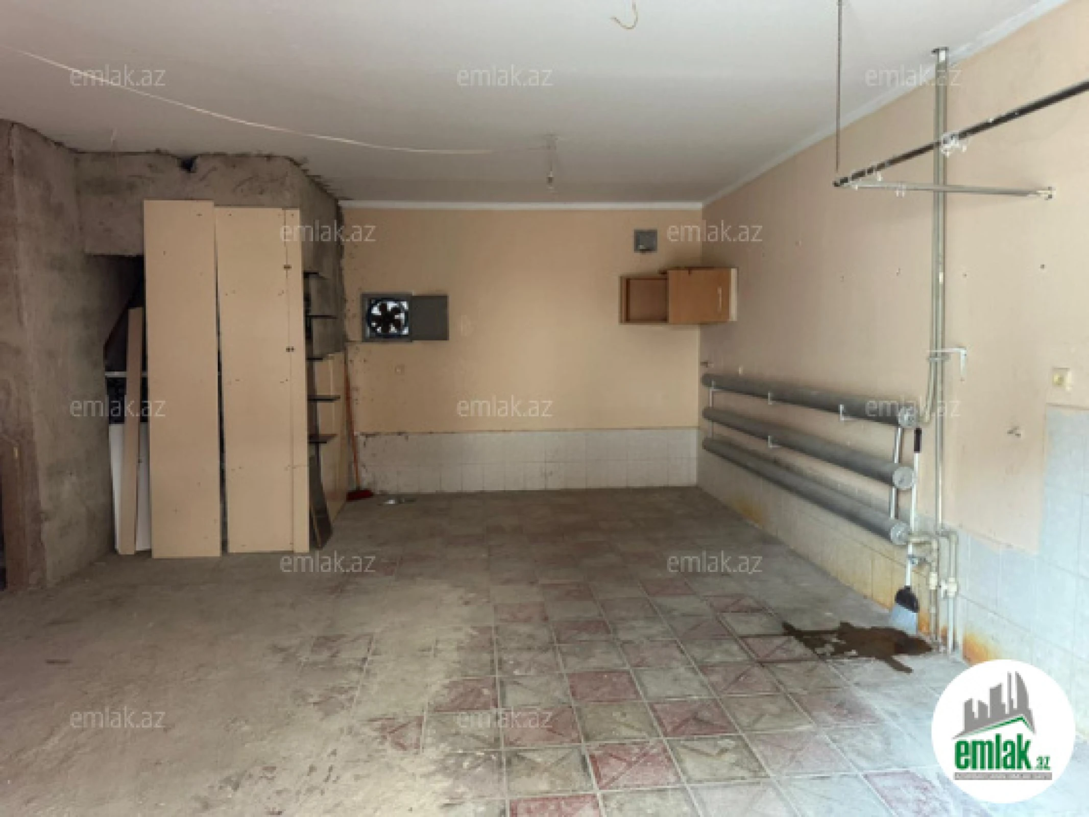 Satılır 3 otaqlı obyekt 150 m²