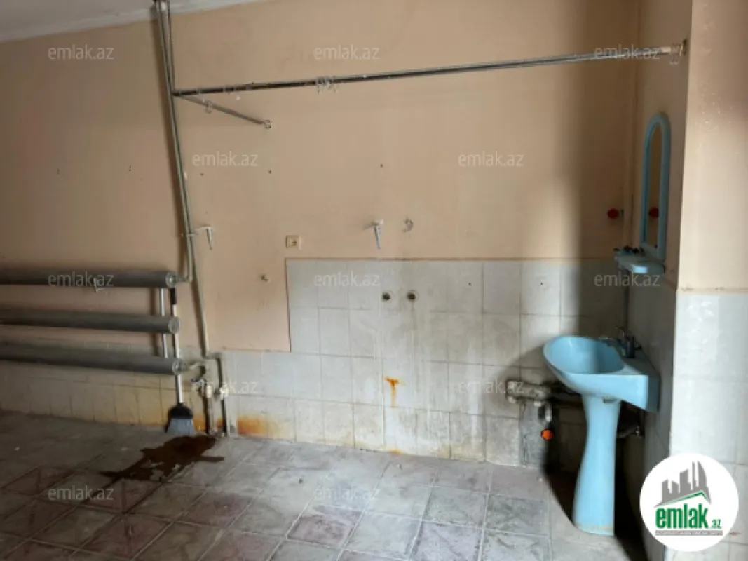 Satılır 3 otaqlı obyekt 150 m²