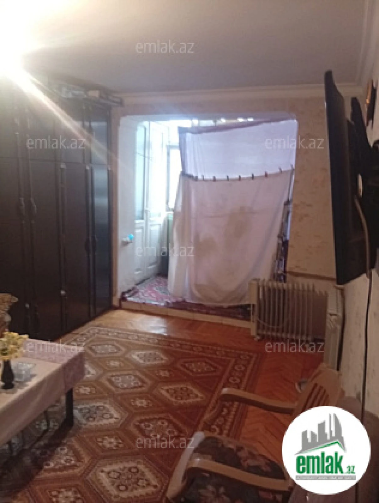 Satılır 3 otaqlı köhnə tikili 75 m²