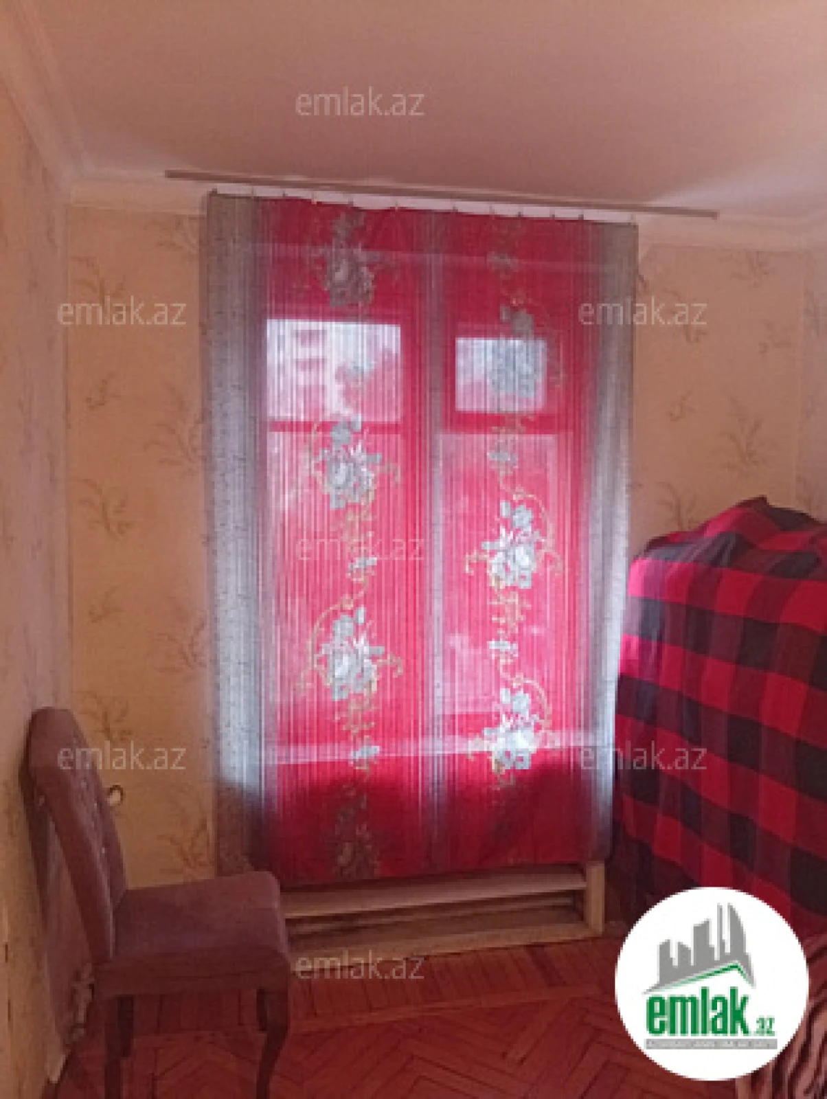 Satılır 3 otaqlı köhnə tikili 75 m²