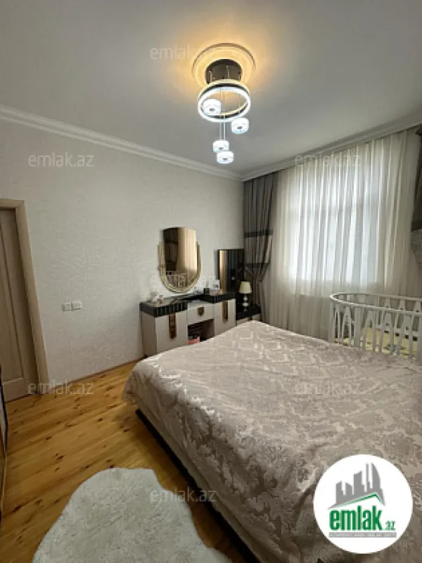 Satılır 5 otaqlı həyət evi 90 m²