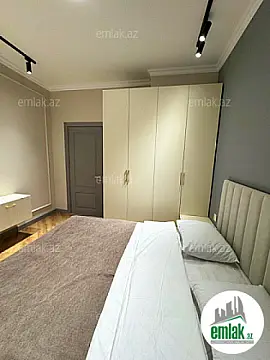 Satılır 2 otaqlı yeni tikili 65 m²